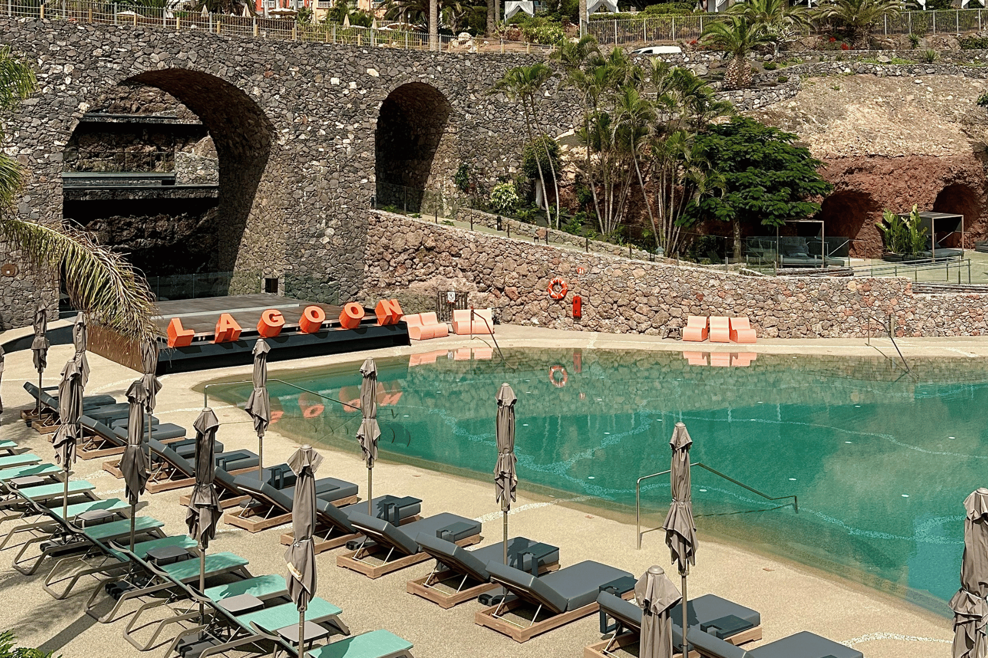 Lagoon Beach Club